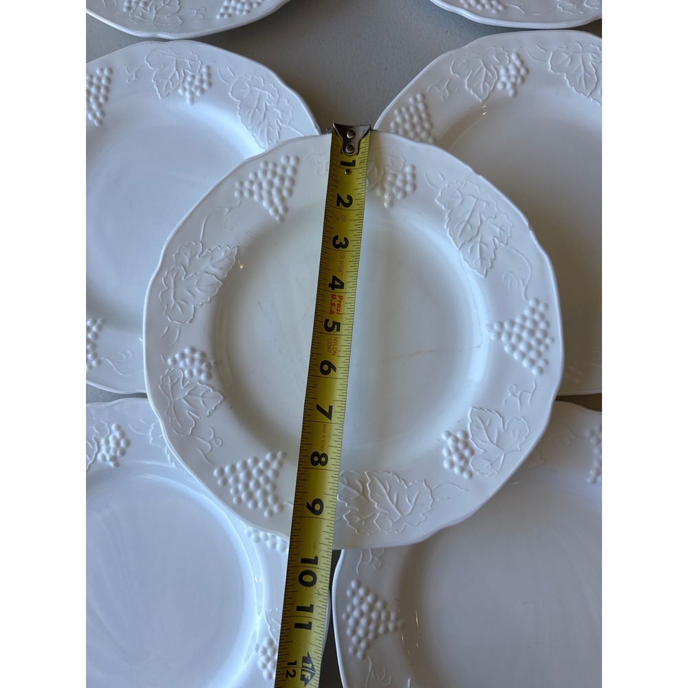 Set of 7 White Embossed Grapevine Scalloped Rim Ceramic Salad Dessert Plates 8" - Picture 4 of 6